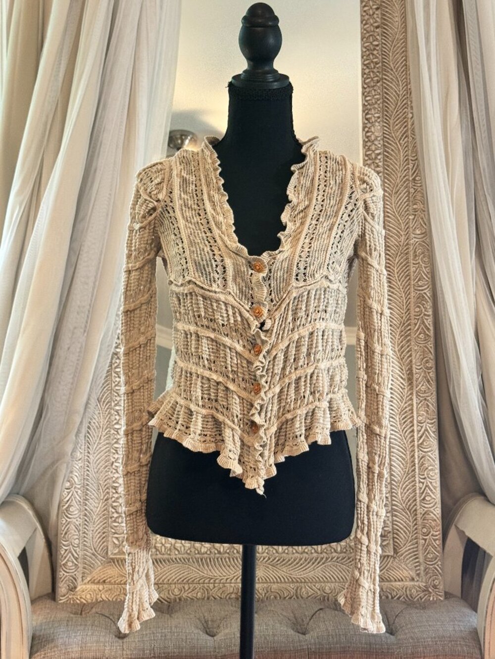 Natural Life Juliet Ruffle Sweater Top Cream S Boho Crochet Knit